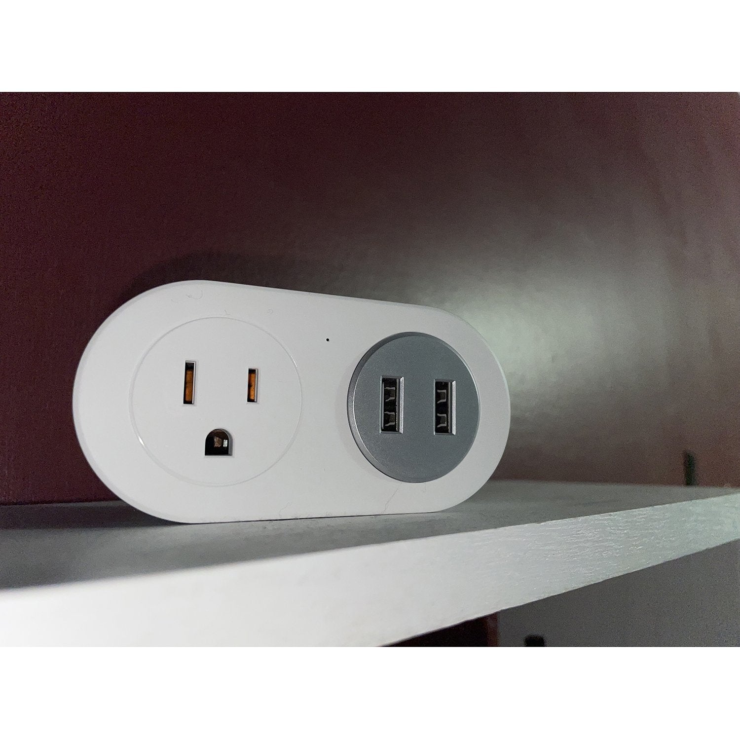 Smart Plug with USB